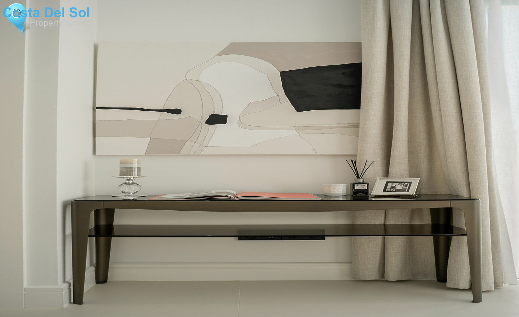 Detached Villa in The Golden Mile-1497316