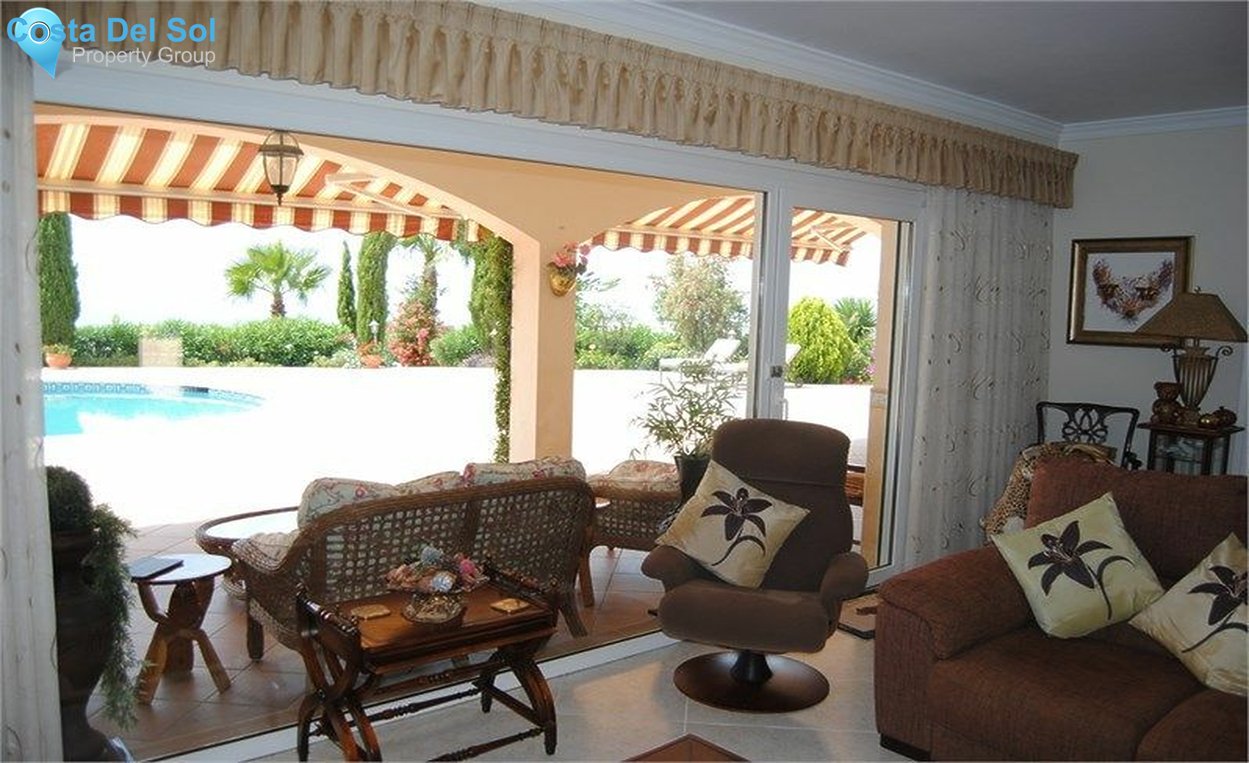 Detached Villa in Torre del Mar-1210061