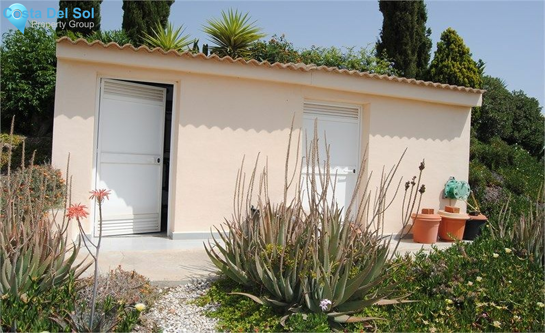 Detached Villa in Torre del Mar-1210048