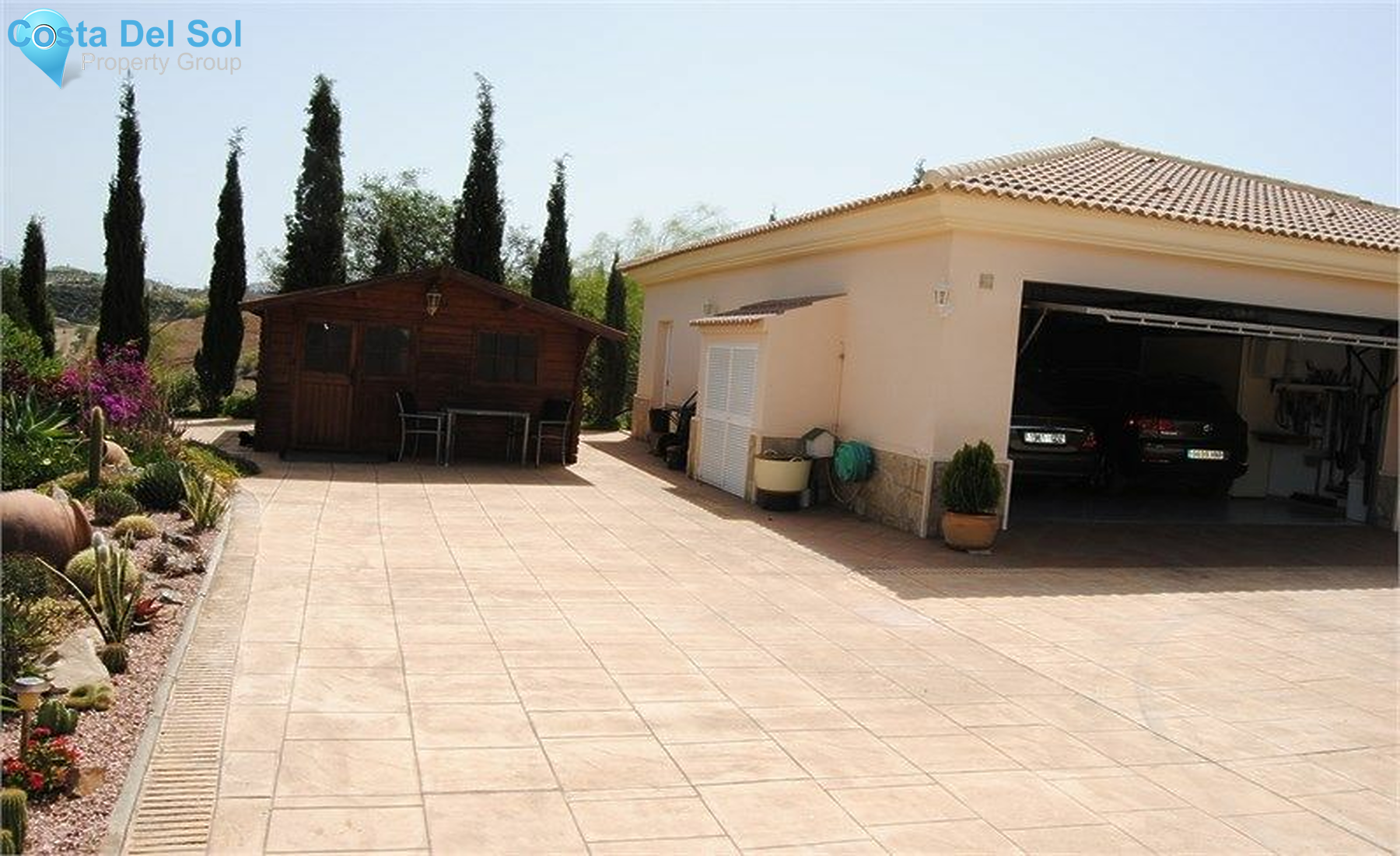 Detached Villa in Torre del Mar-1210050