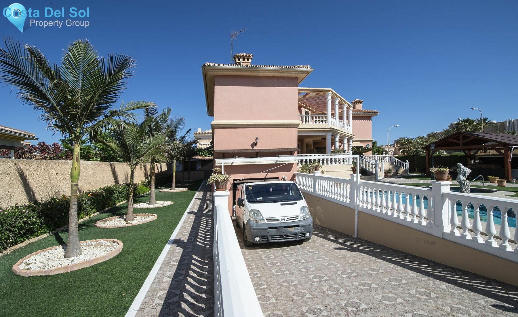 Detached Villa in Torremolinos-1192717