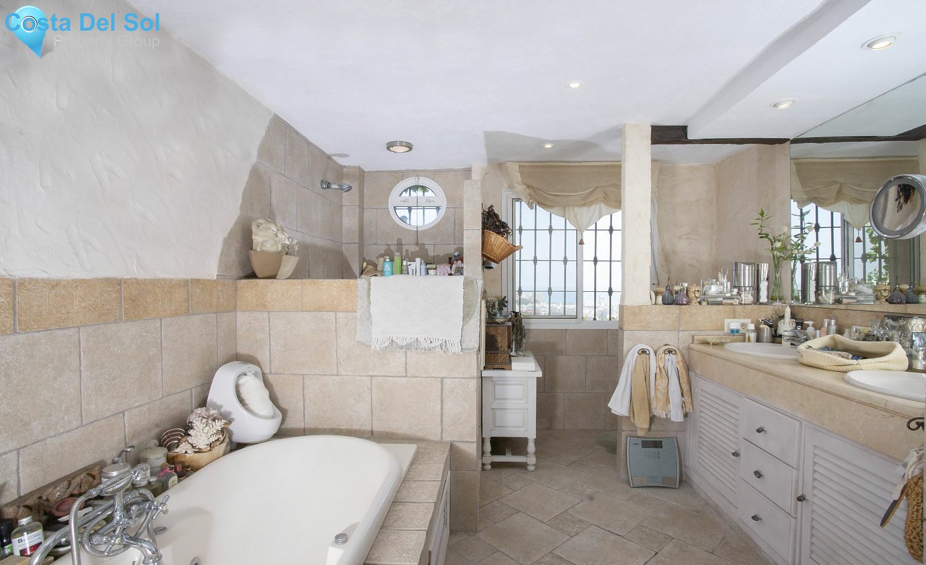 Detached Villa in Torremolinos-1472780