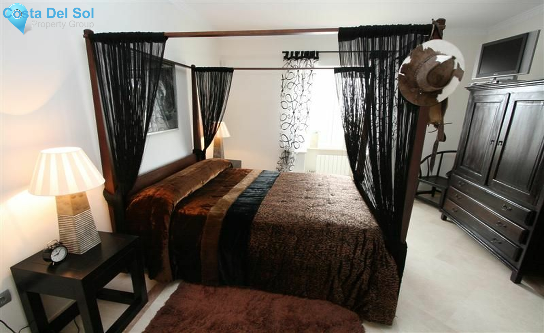 Detached Villa in Valtocado-1187217