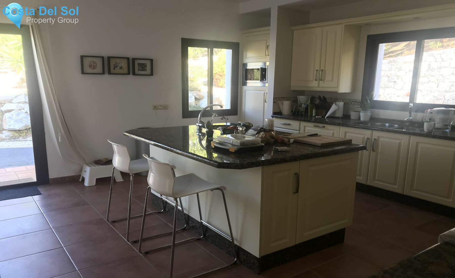Detached Villa in Valtocado-1464140