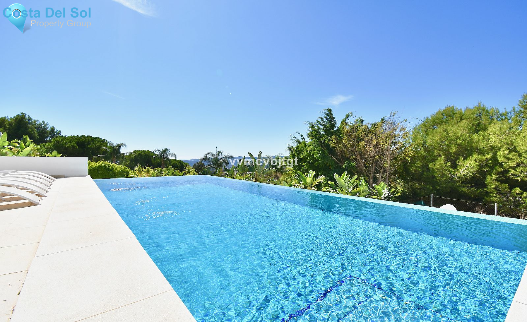 Detached Villa in Valtocado-1517651