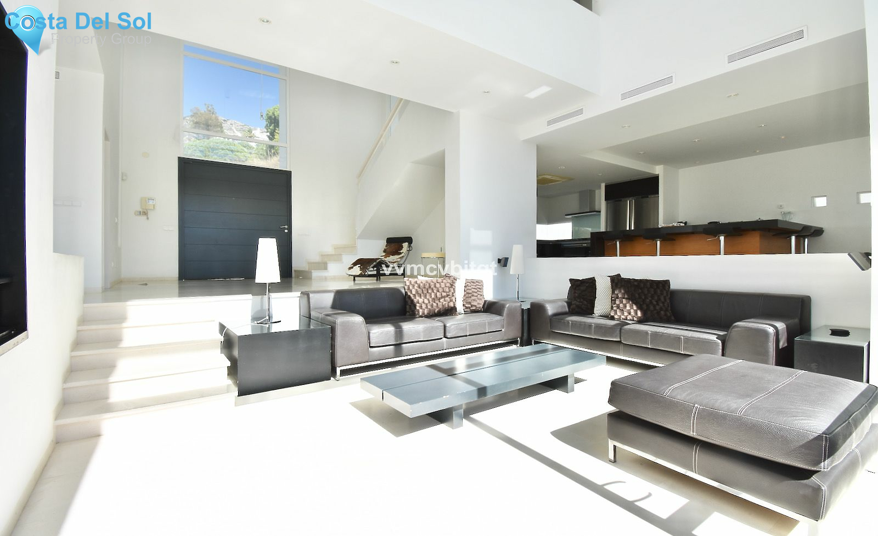 Detached Villa in Valtocado-1517636