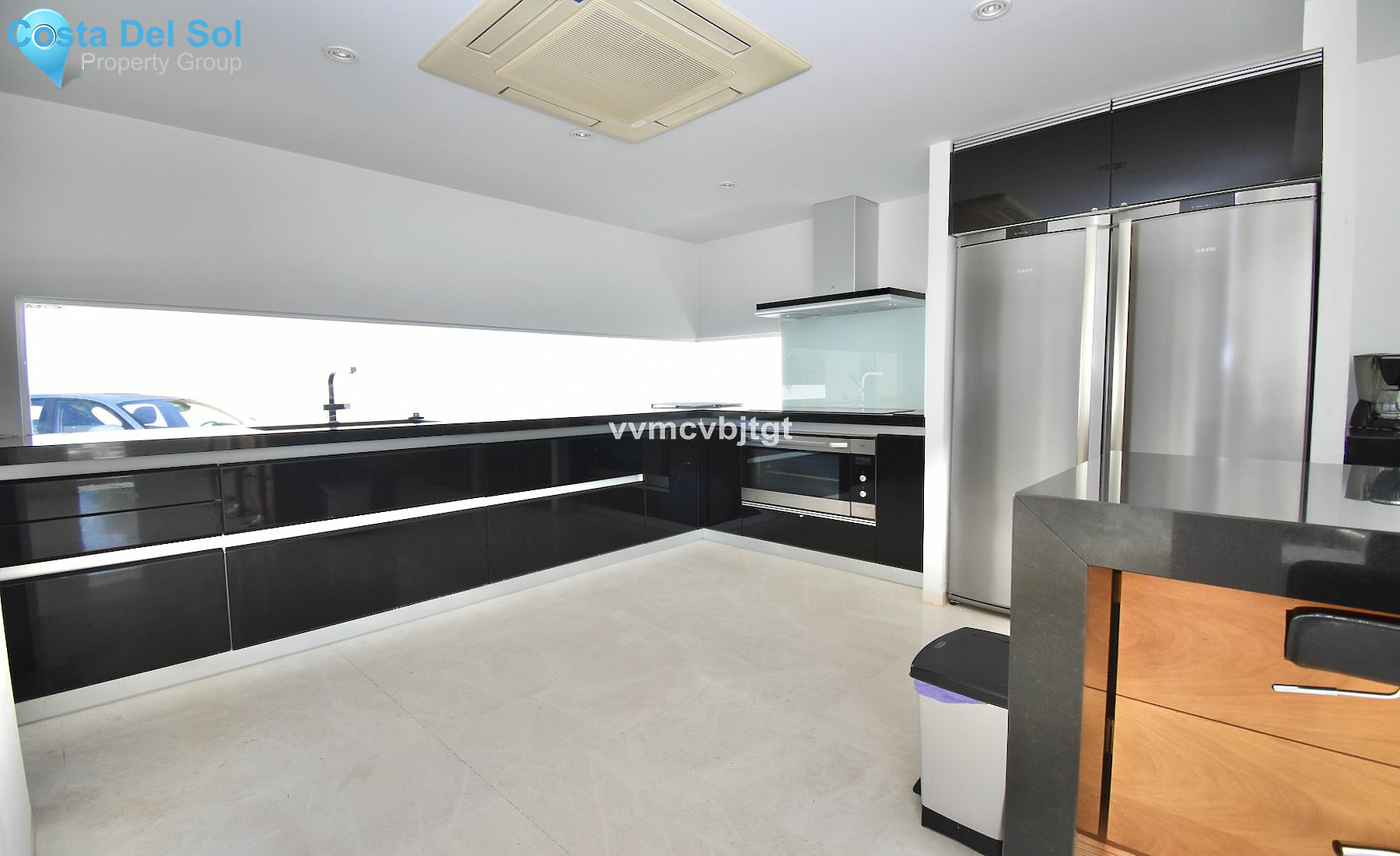 Detached Villa in Valtocado-1517638