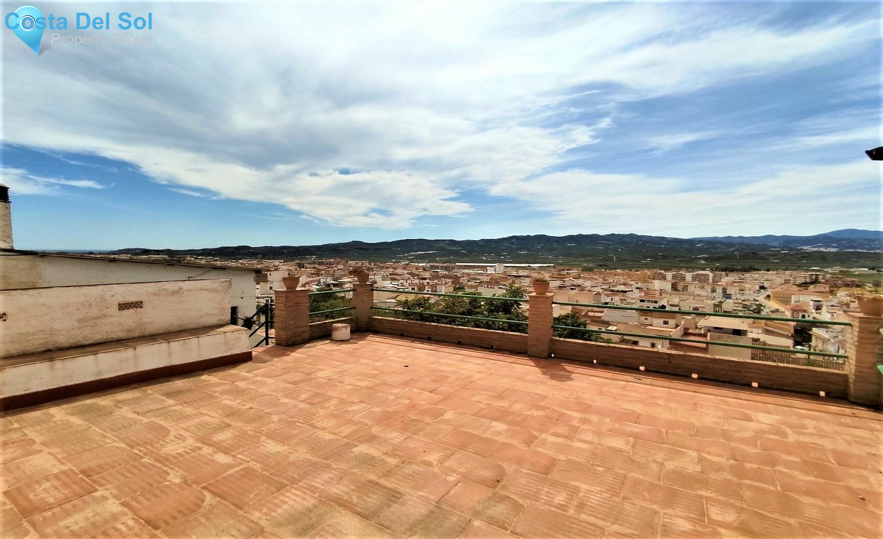Detached Villa in Vélez-Málaga-1208910
