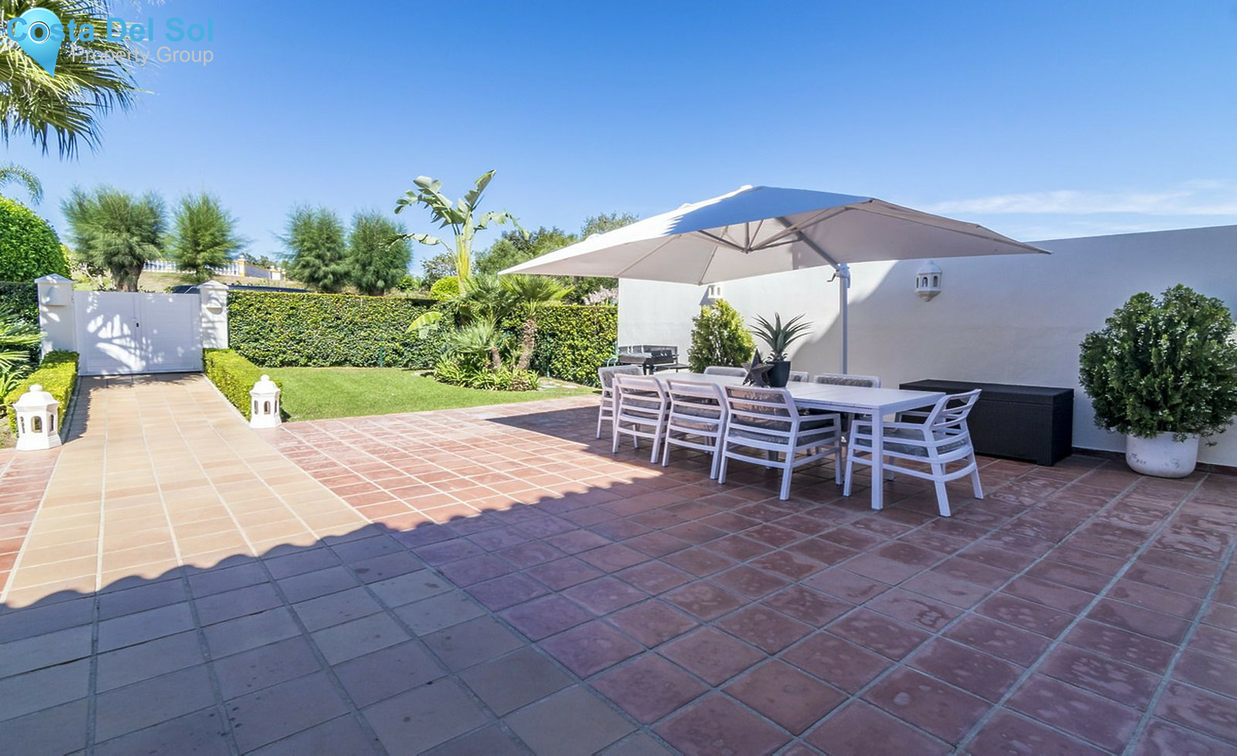 Duplex in San Roque Club