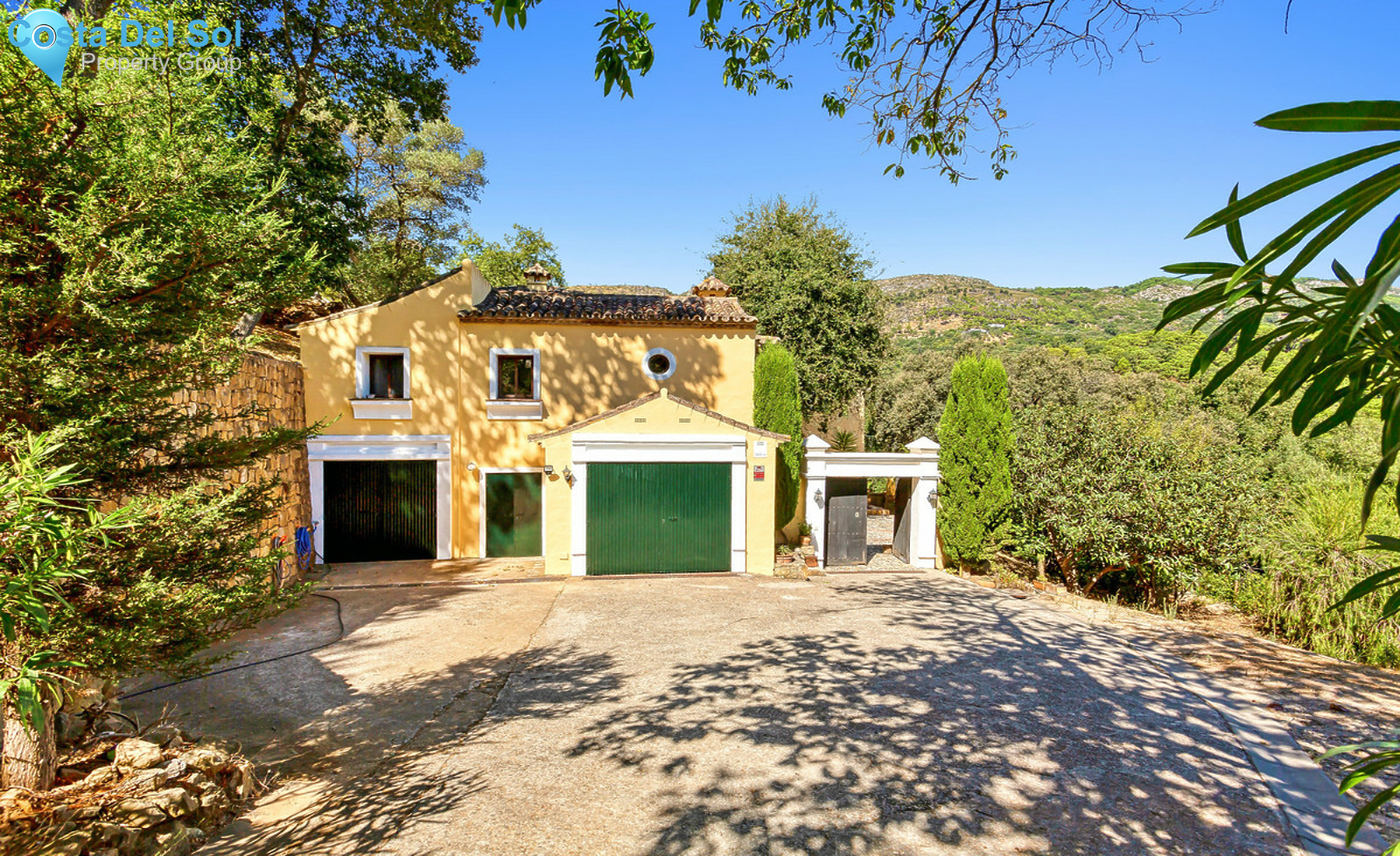 Farm in Casares-1512010