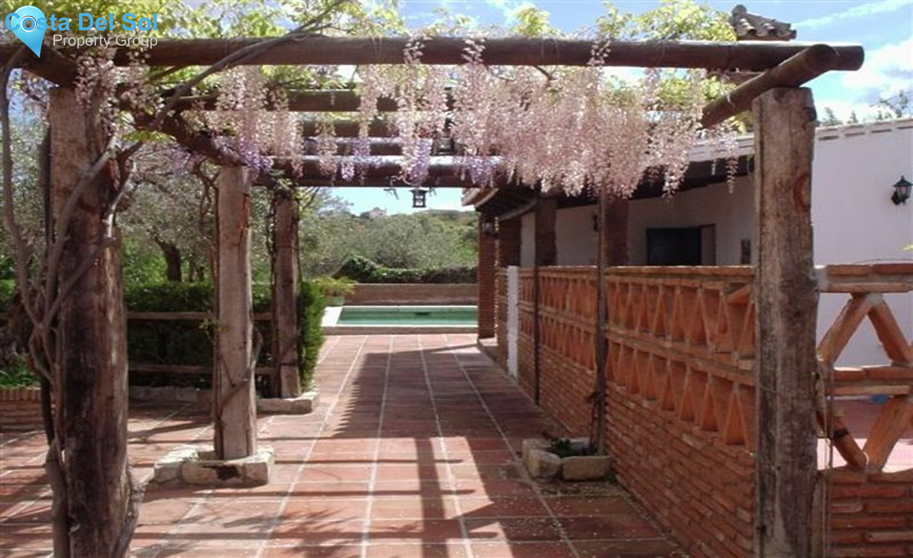 Finca - Cortijo in Alhaurín de la Torre-1189191