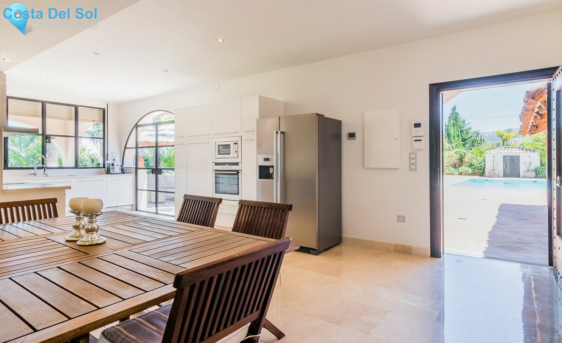 Finca - Cortijo in Alhaurín de la Torre-1222263