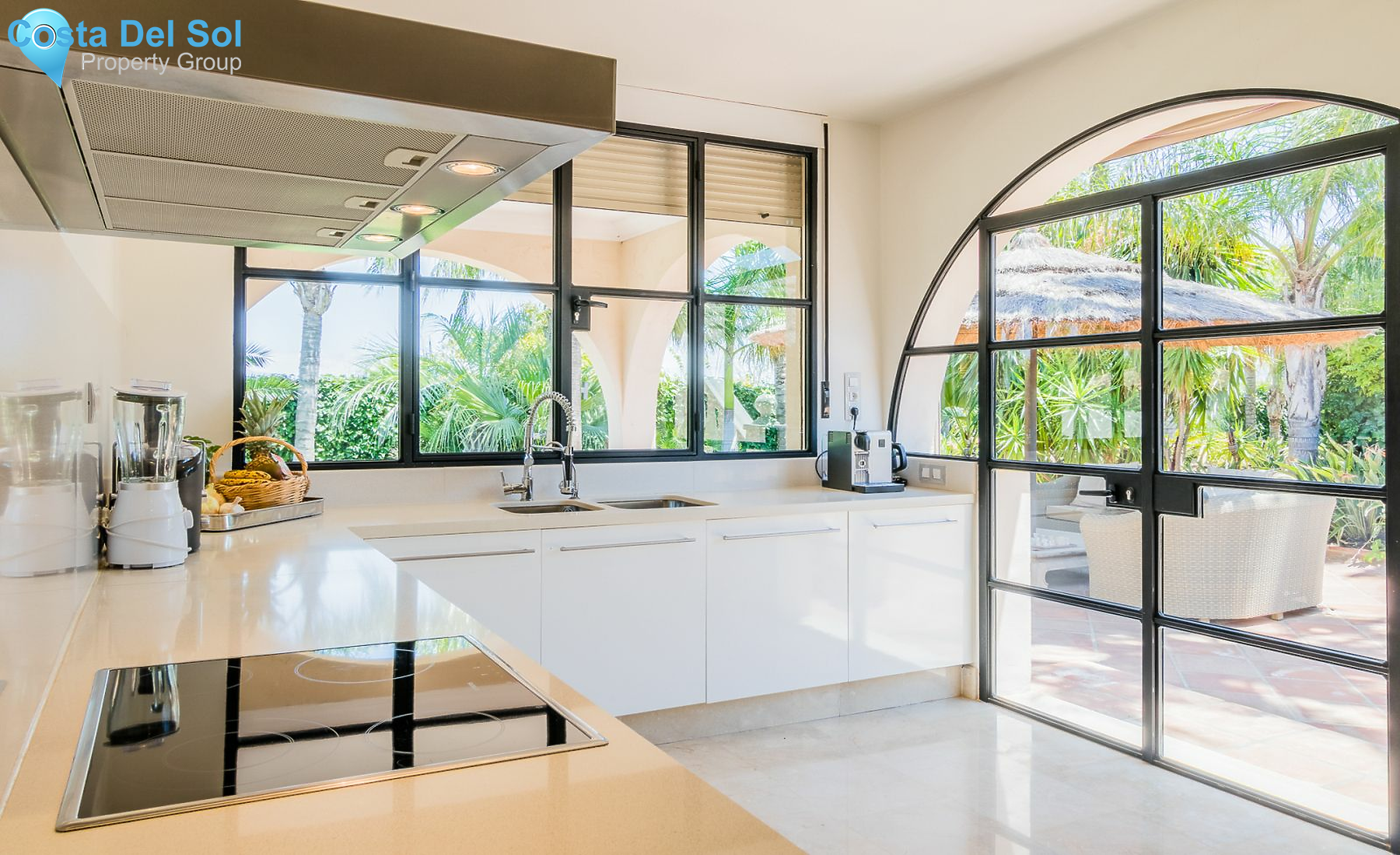 Finca - Cortijo in Alhaurín de la Torre-1222265