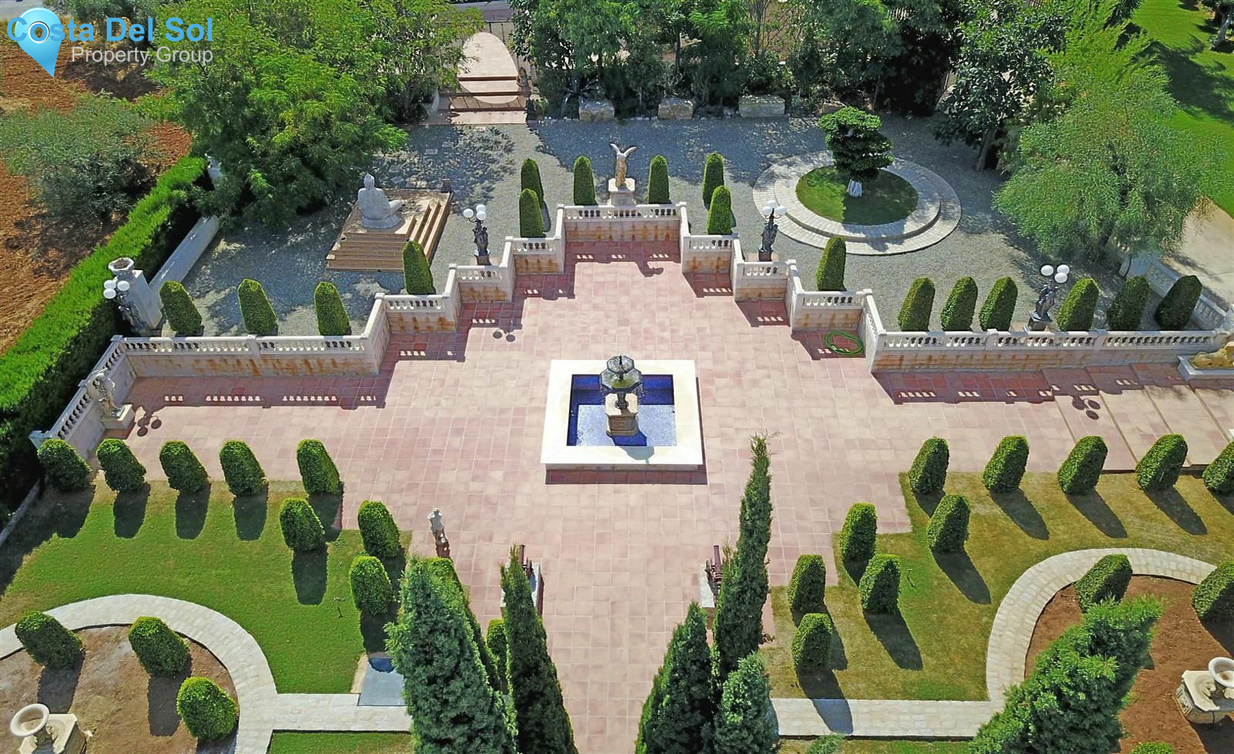 Finca - Cortijo in Alhaurín el Grande-1132677