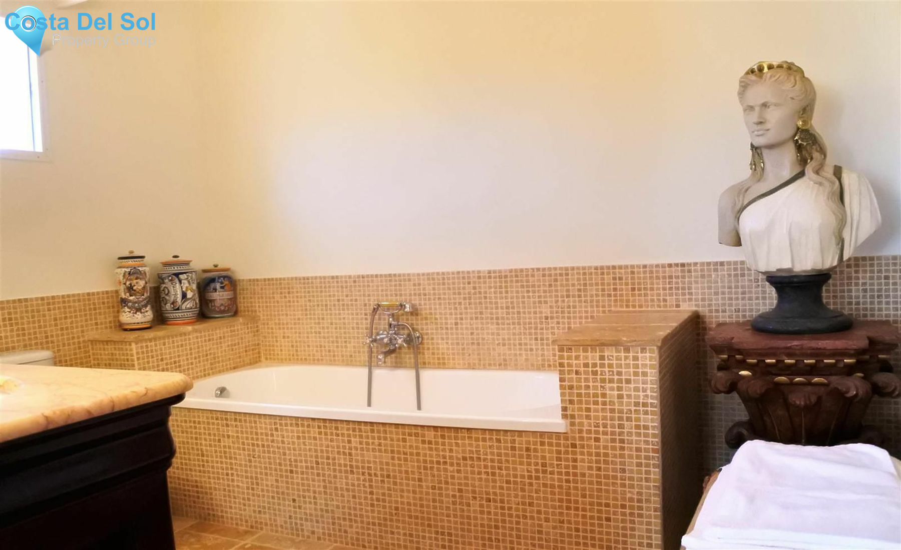 Finca - Cortijo in Alhaurín el Grande-1132690