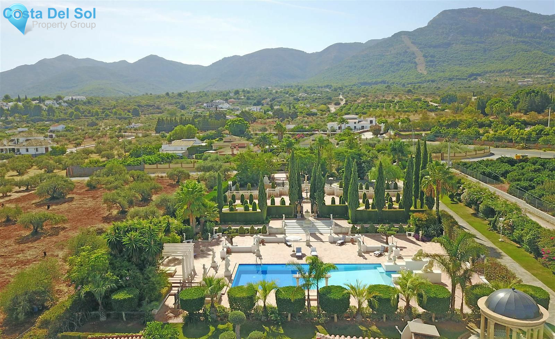 Finca - Cortijo in Alhaurín el Grande-1132679