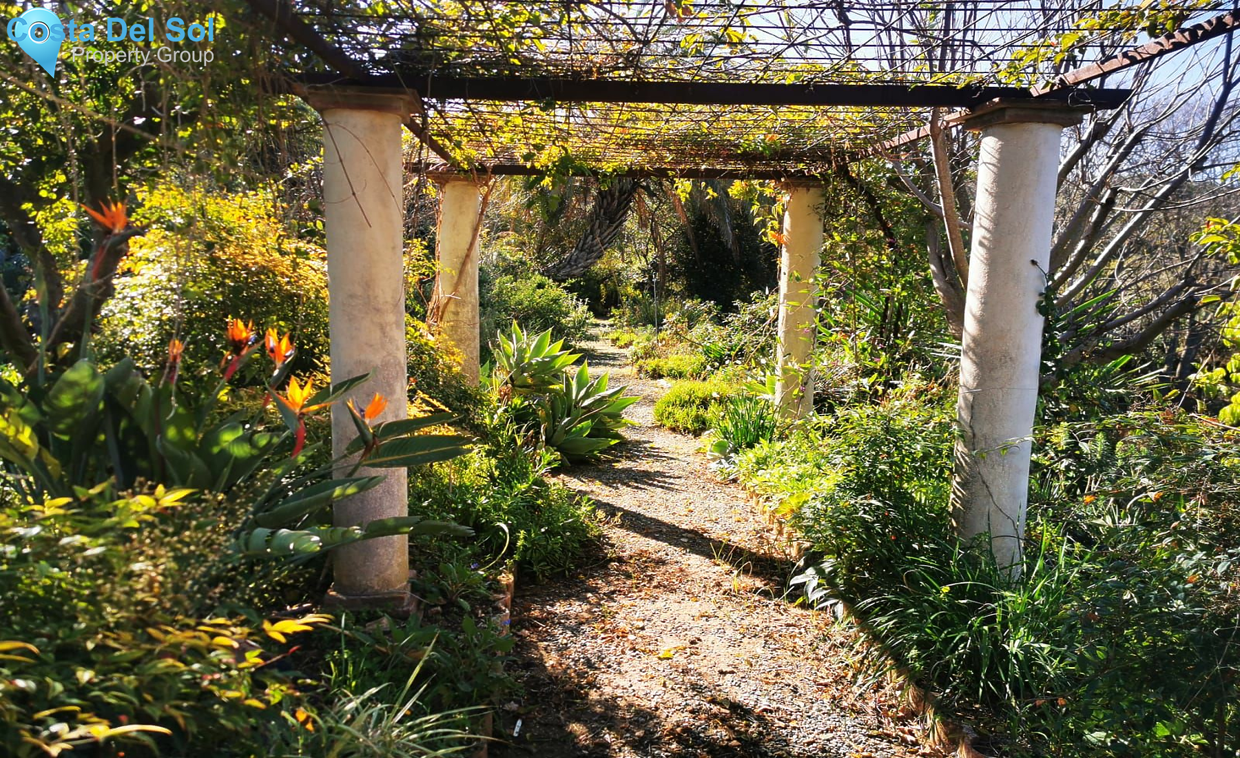 Finca - Cortijo in Alhaurín el Grande-1183064