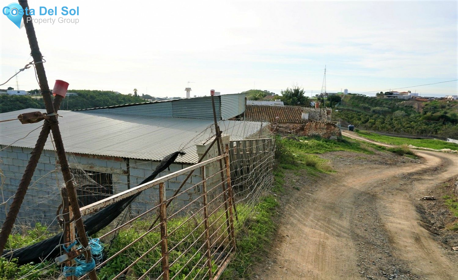 Finca - Cortijo in Almayate-1217782