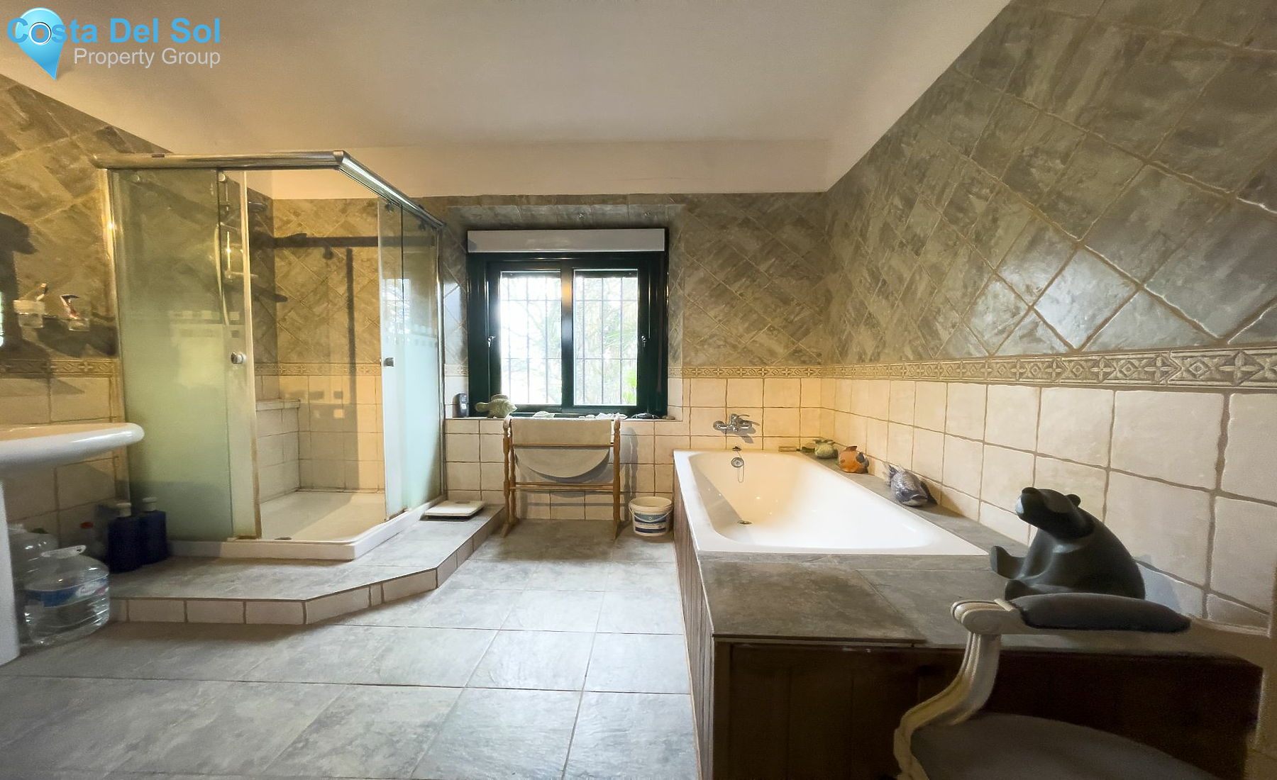 Finca - Cortijo in Alora-1394081