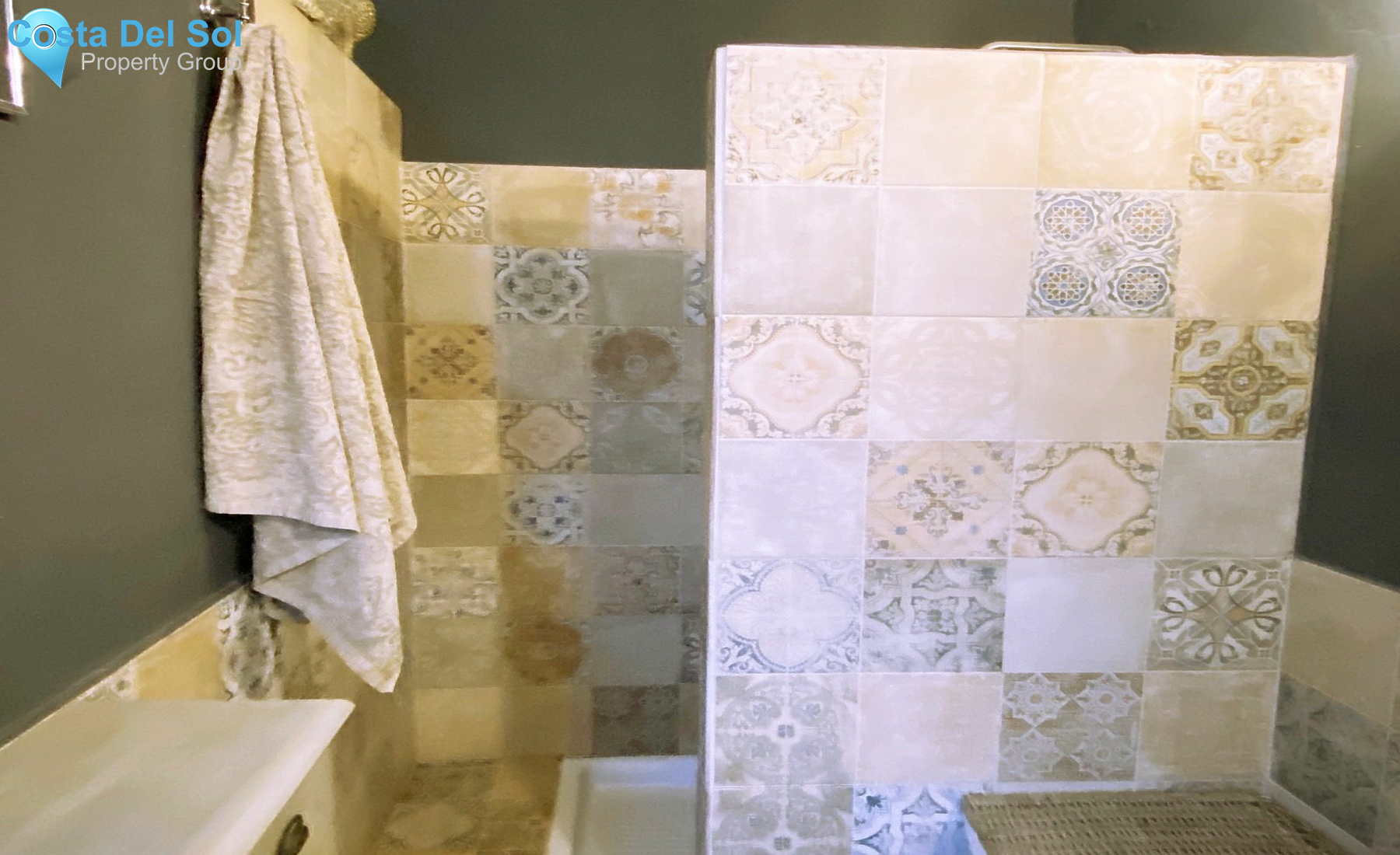 Finca - Cortijo in Alora-1548210