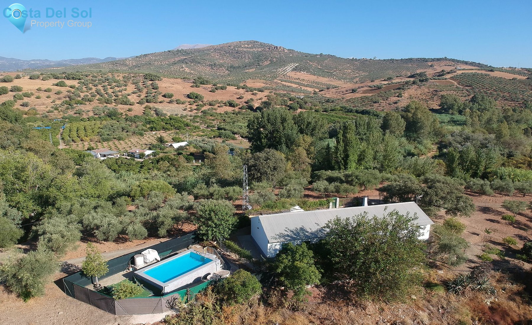 Finca - Cortijo in Coín-1389838