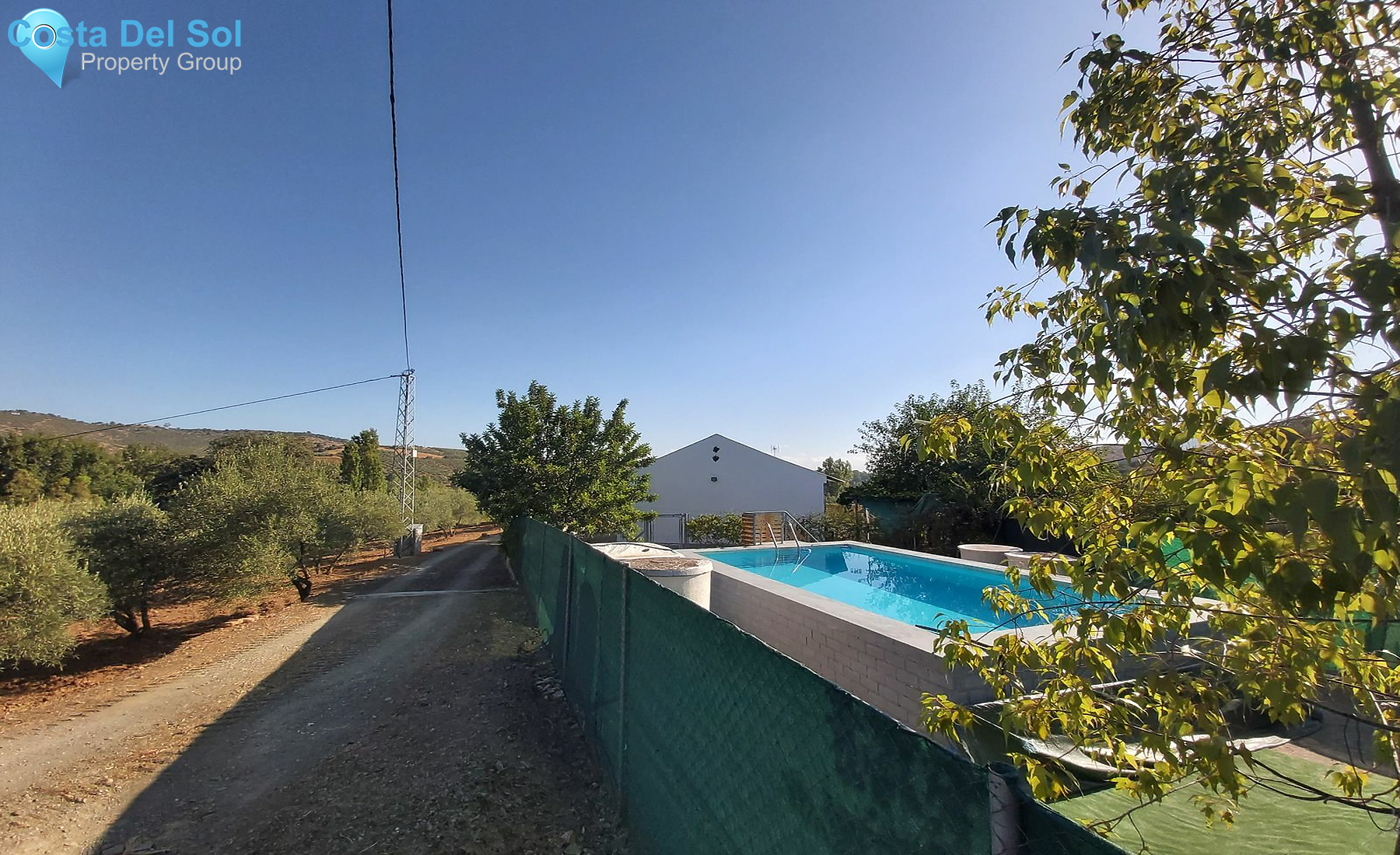 Finca - Cortijo in Coín-1389845