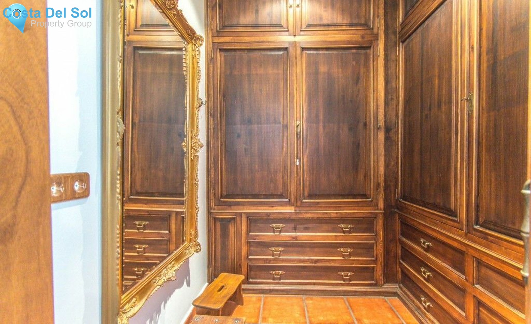 Finca - Cortijo in Coín-1389924