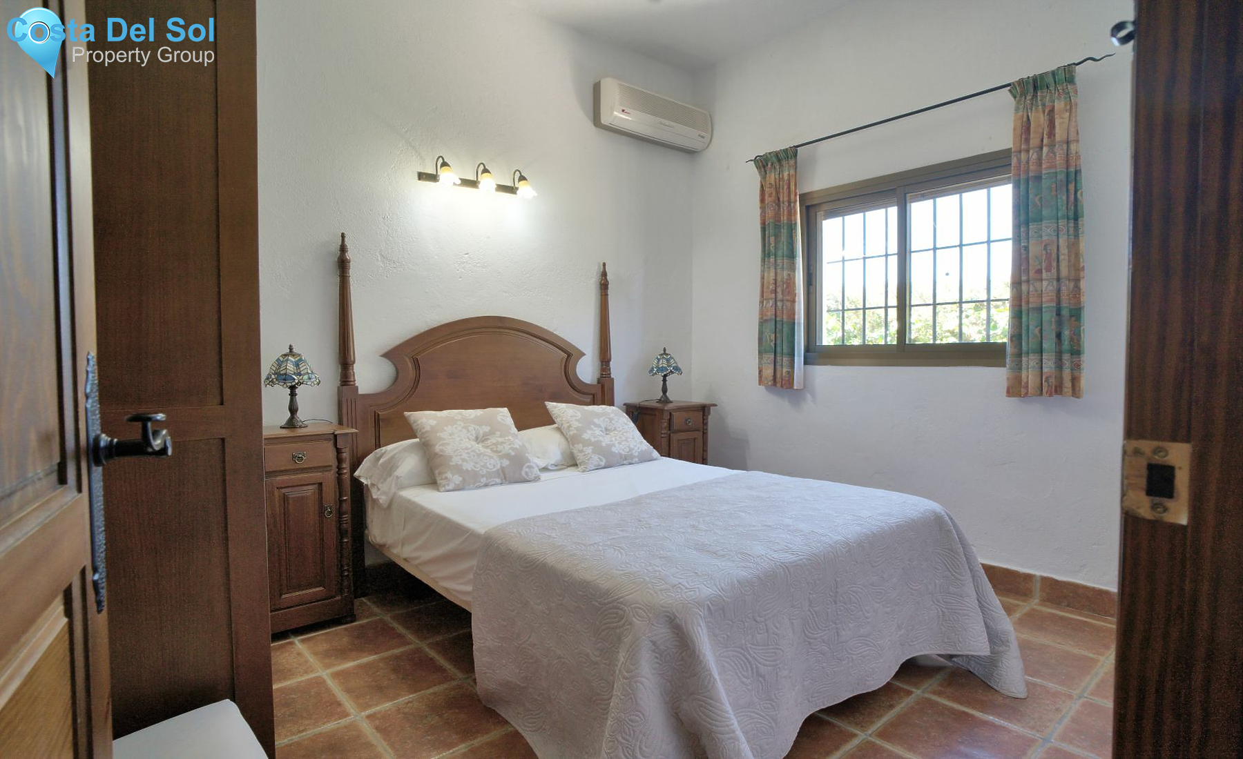 Finca - Cortijo in Coín-1482829