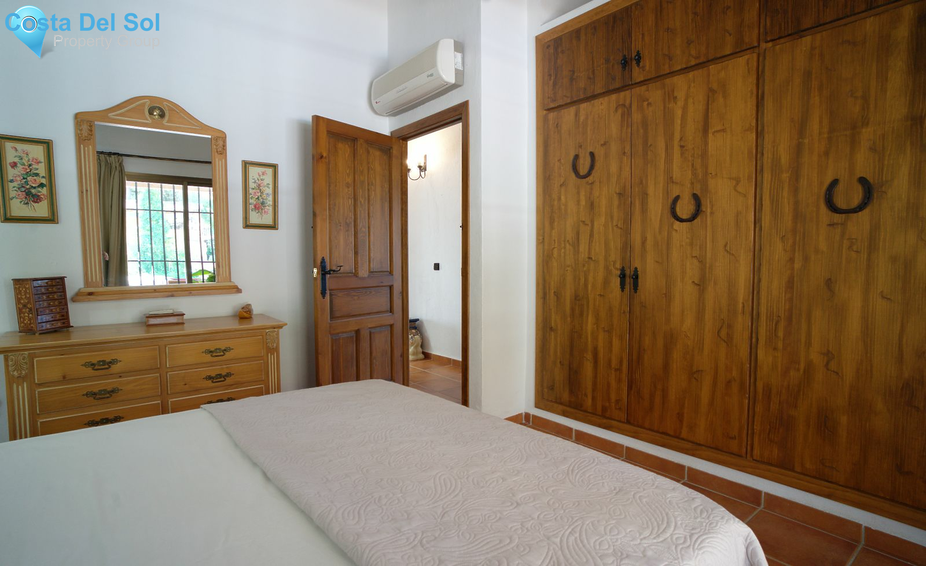 Finca - Cortijo in Coín-1482832