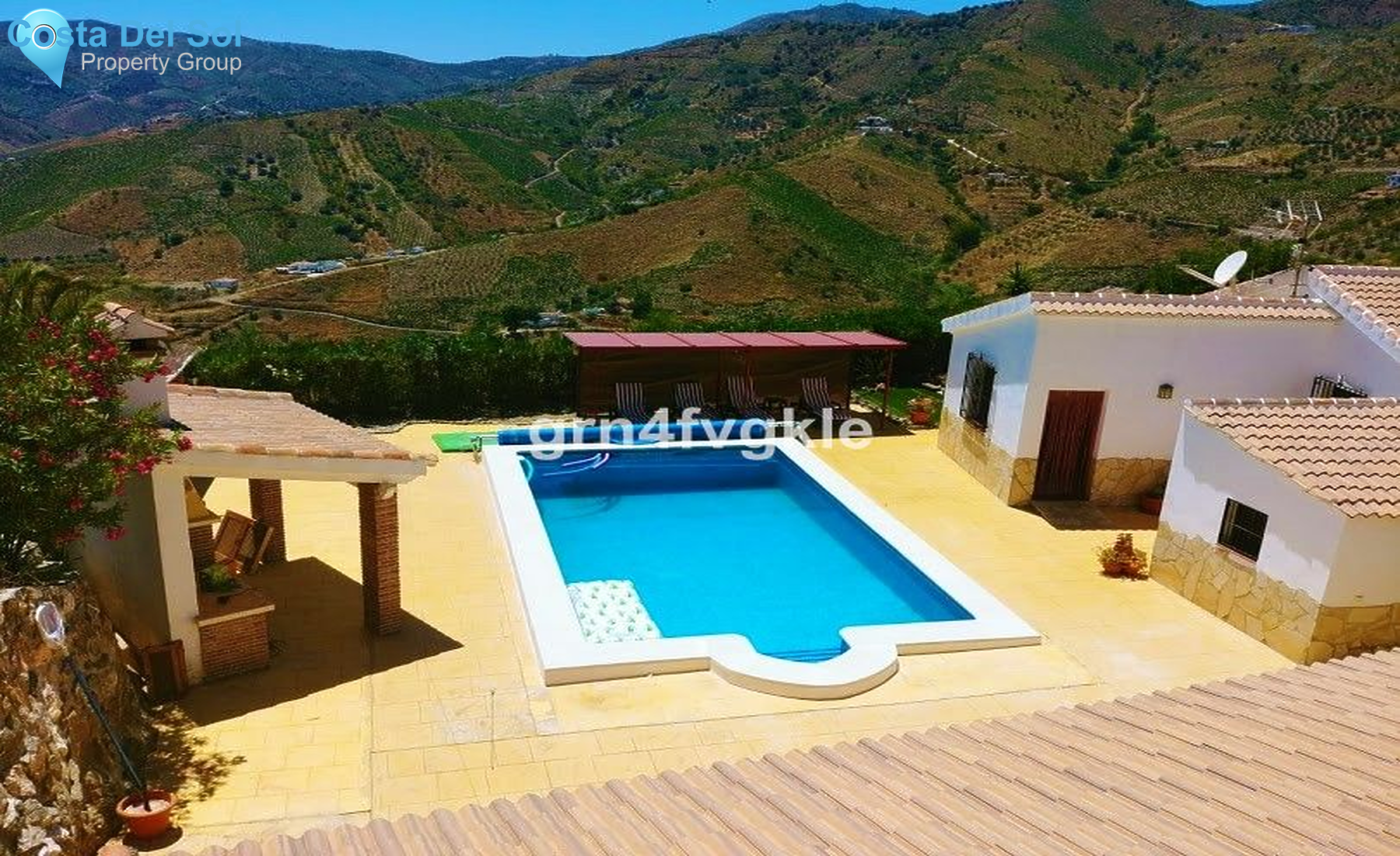 Finca - Cortijo in El Borge