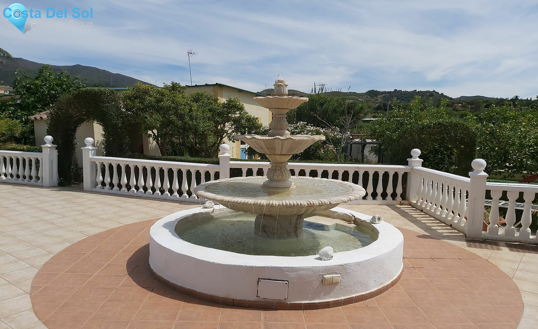 Finca - Cortijo in Estepona-1146995