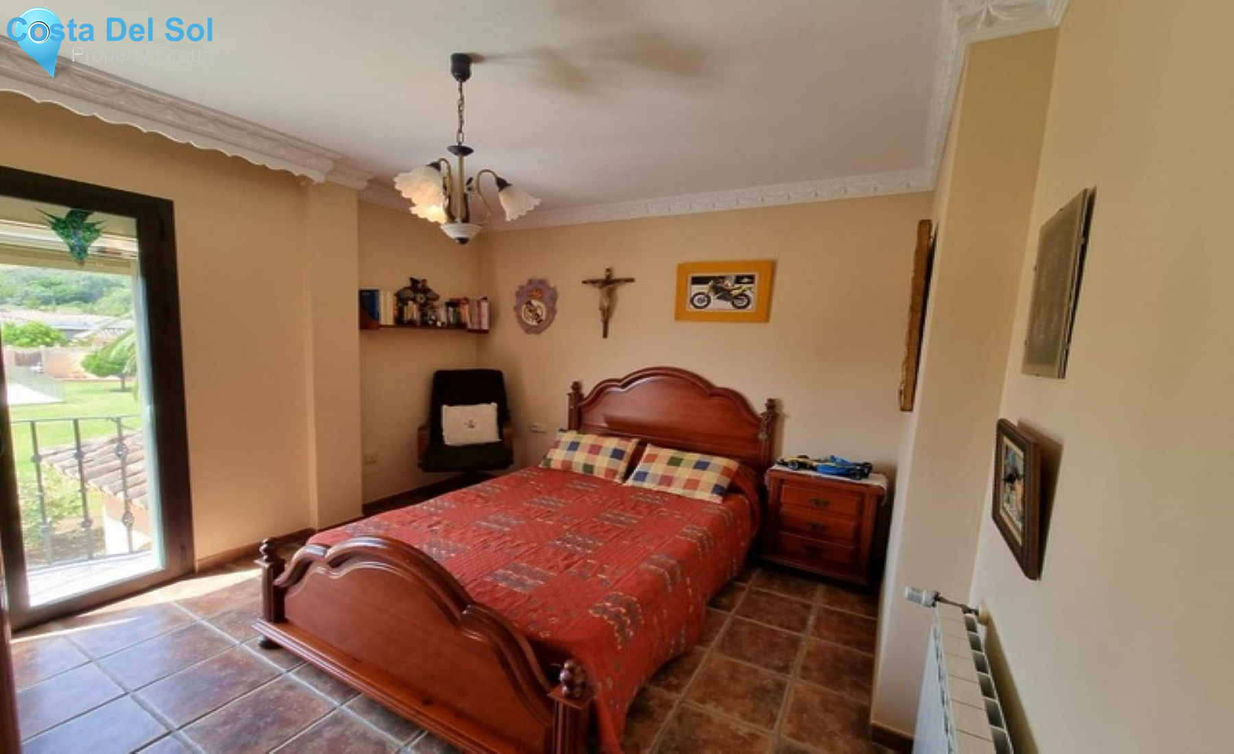 Finca - Cortijo in Estepona-1468095