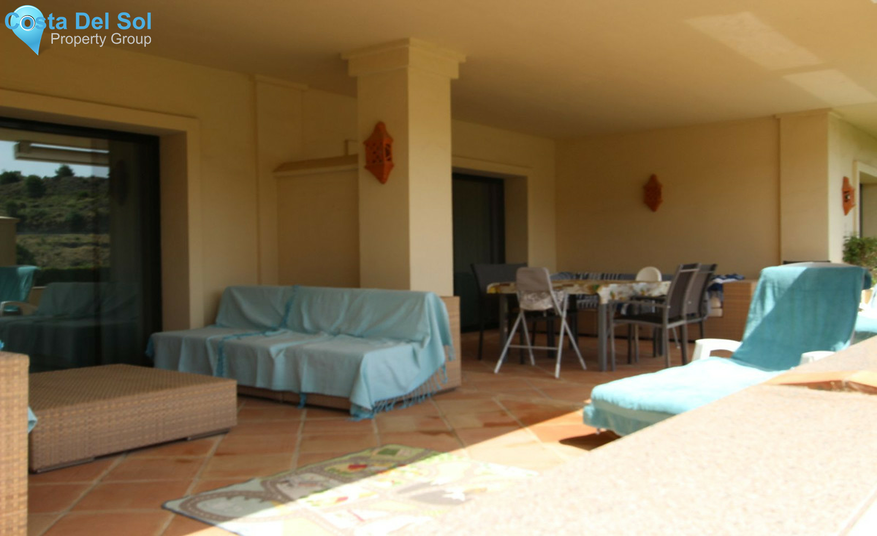Ground Floor Apartment in Benahavís-1246158