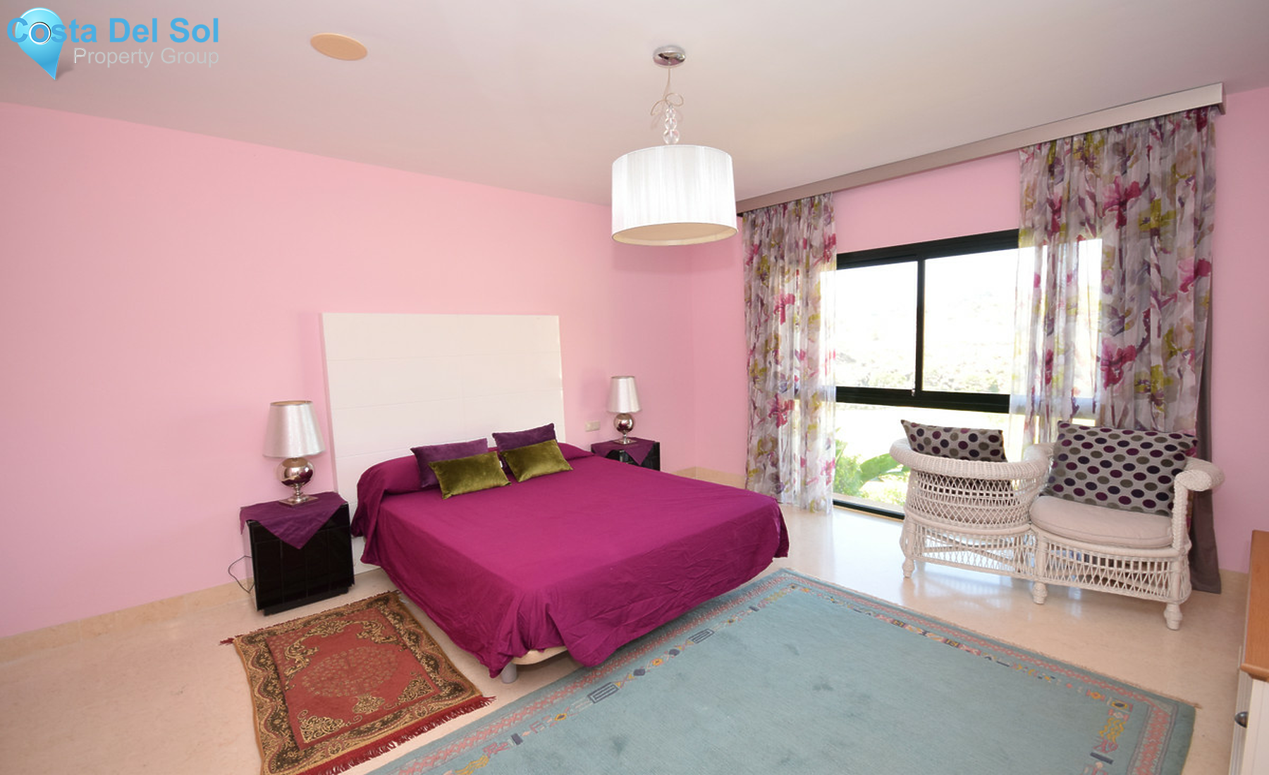 Ground Floor Apartment in Benahavís-1253223