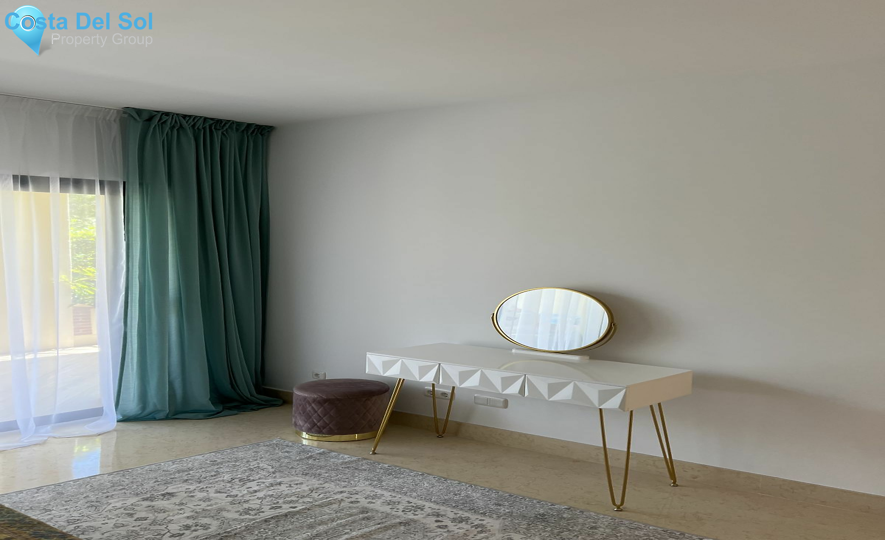 Ground Floor Apartment in Benahavís-1430116