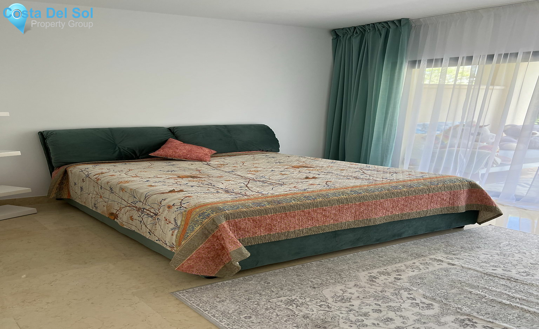 Ground Floor Apartment in Benahavís-1430120