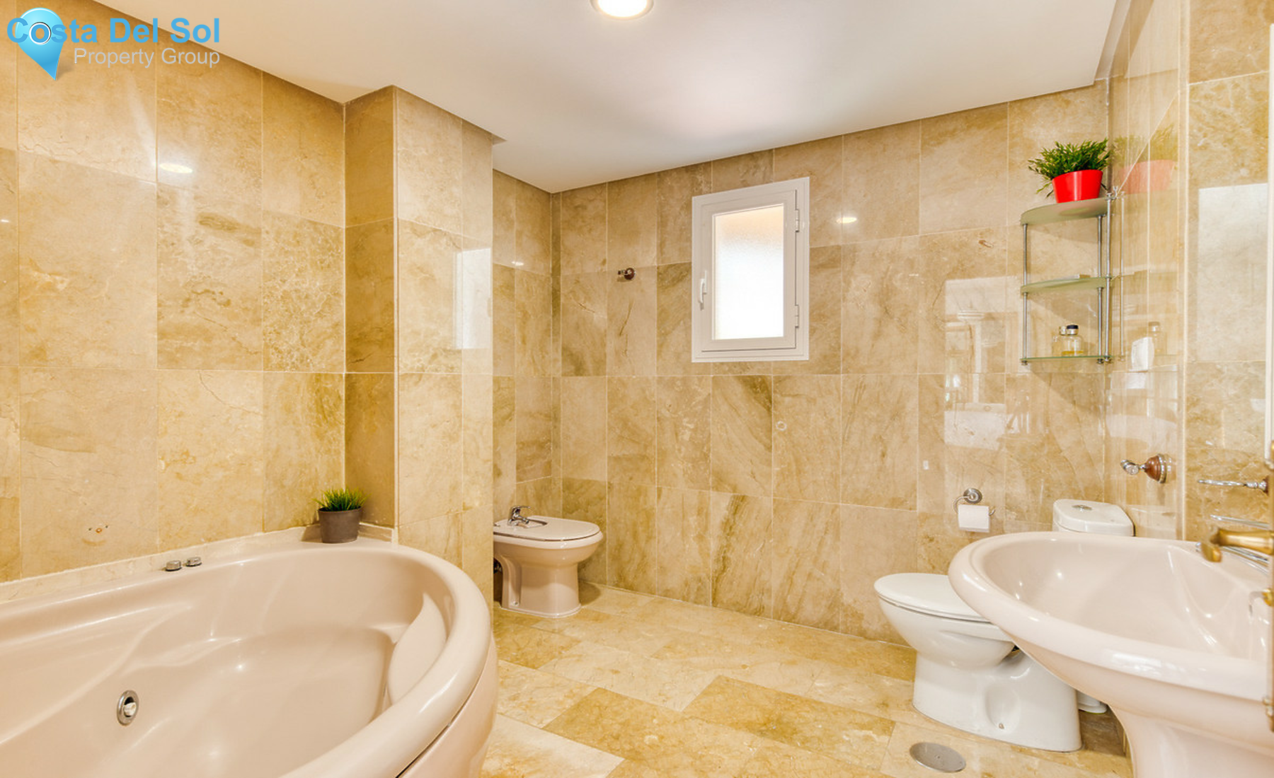 Ground Floor Apartment in Benalmadena Costa-1558000