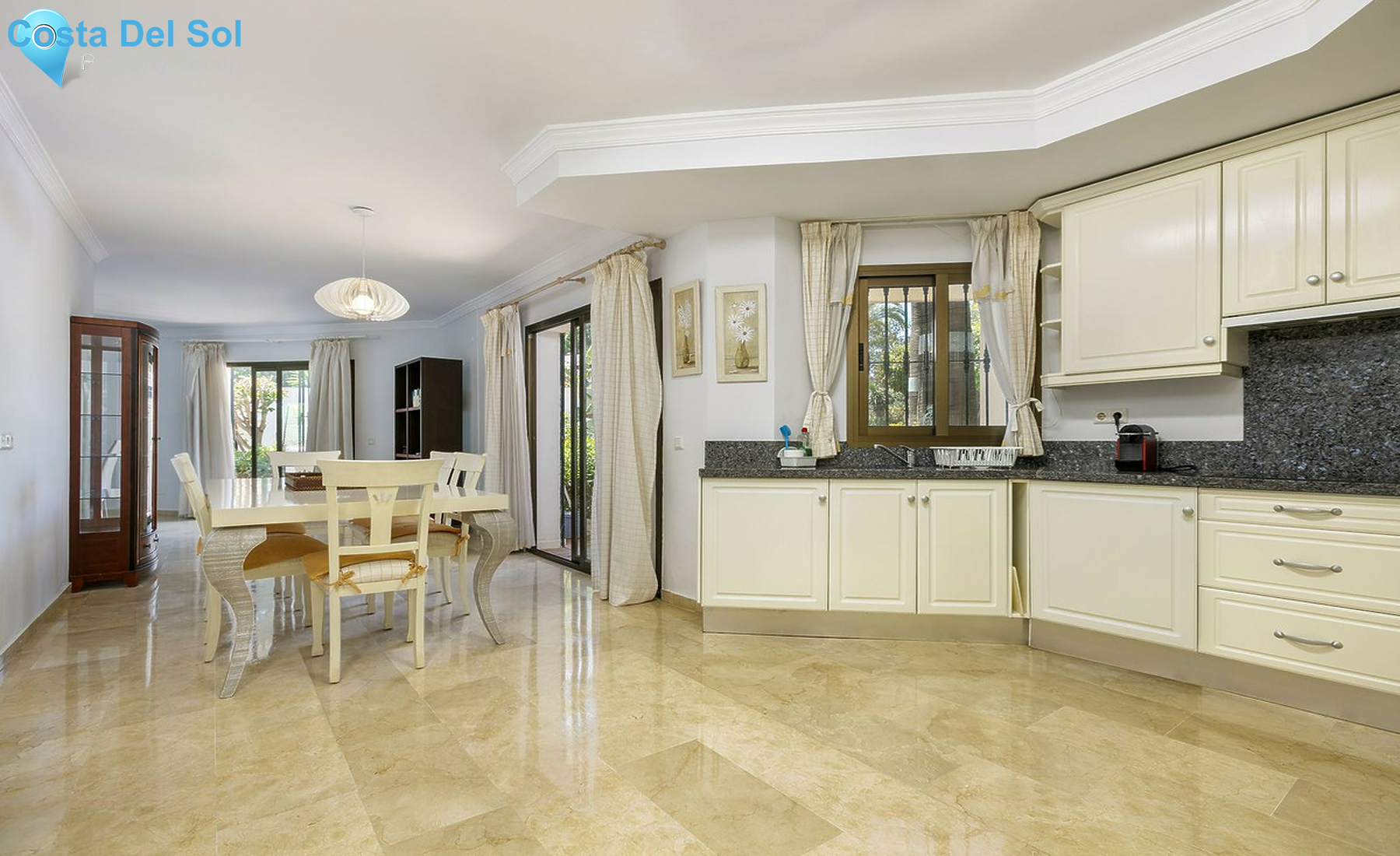 Ground Floor Apartment in Elviria-1261133