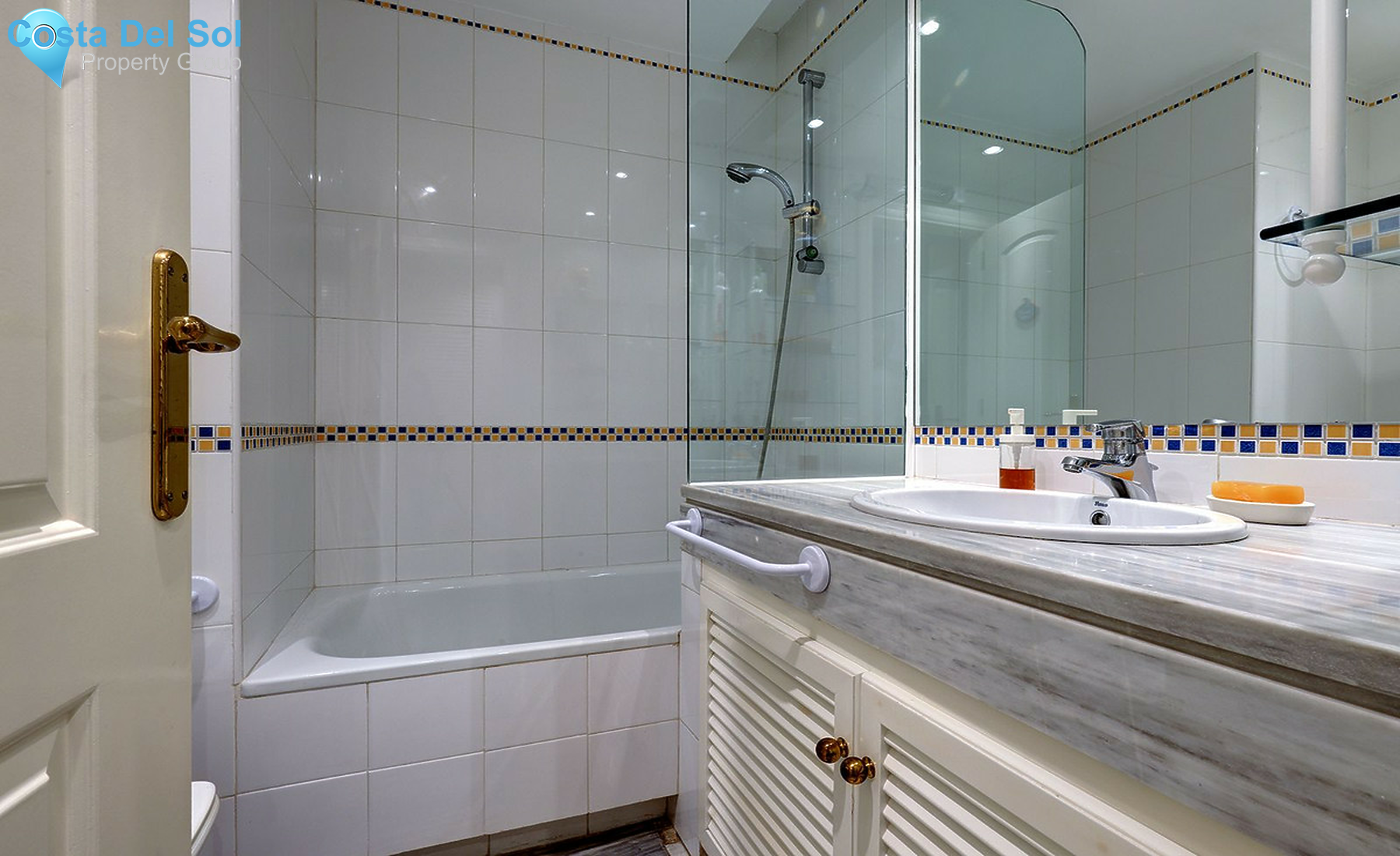 Ground Floor Apartment in Elviria-1525919