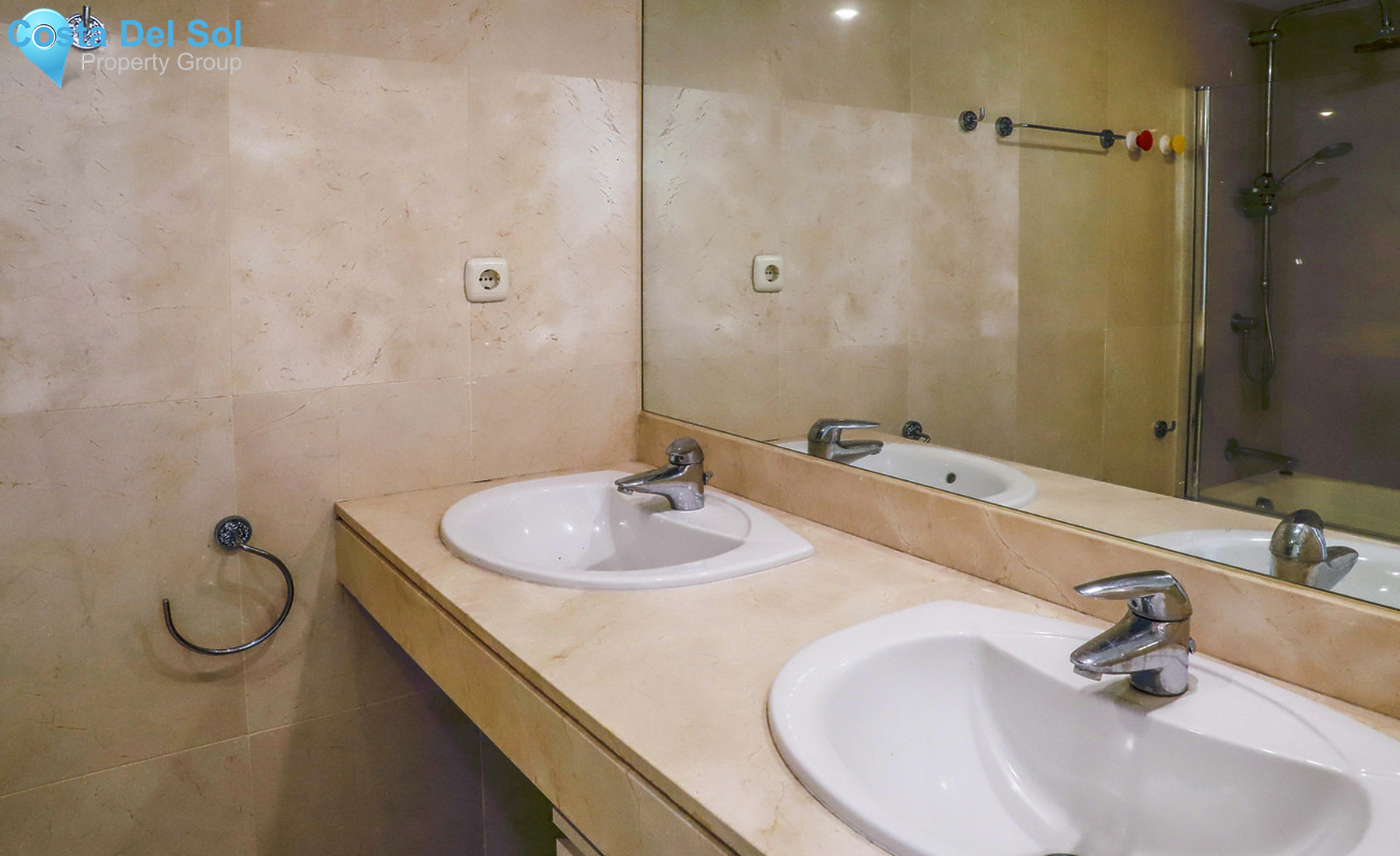 Ground Floor Apartment in Estepona-1293595