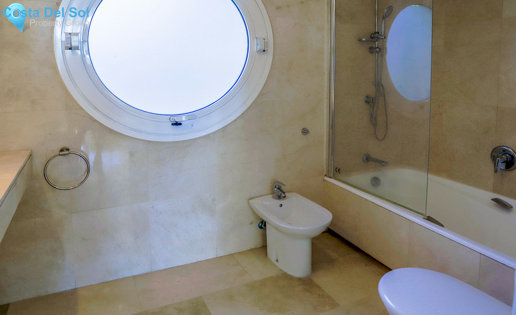 Ground Floor Apartment in Estepona-1293598