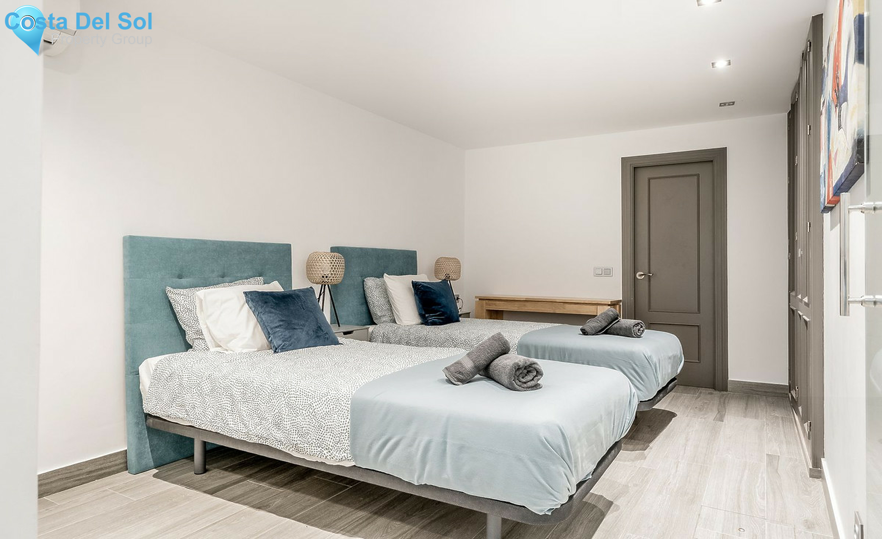 Ground Floor Apartment in Estepona-1556746