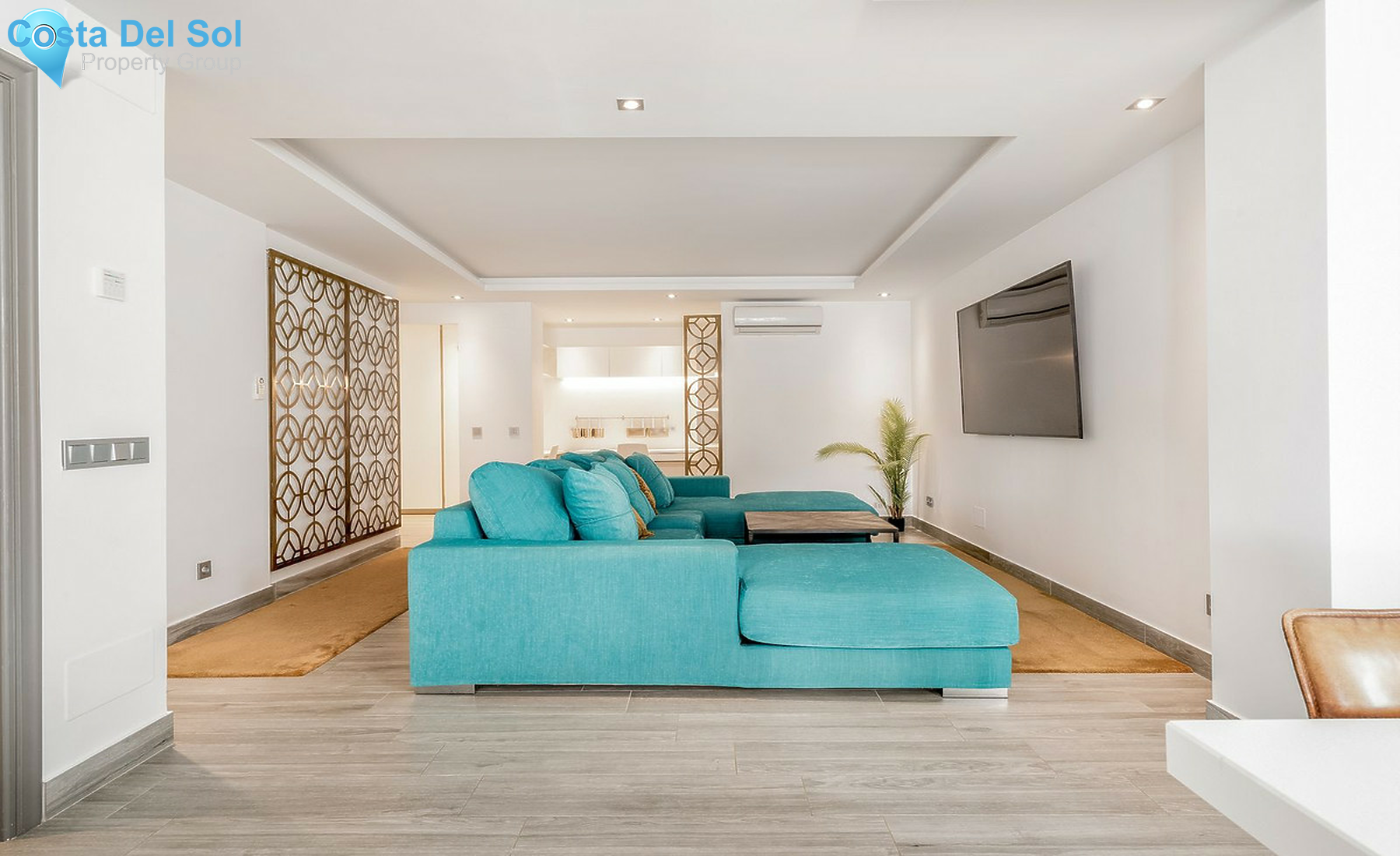 Ground Floor Apartment in Estepona-1556749