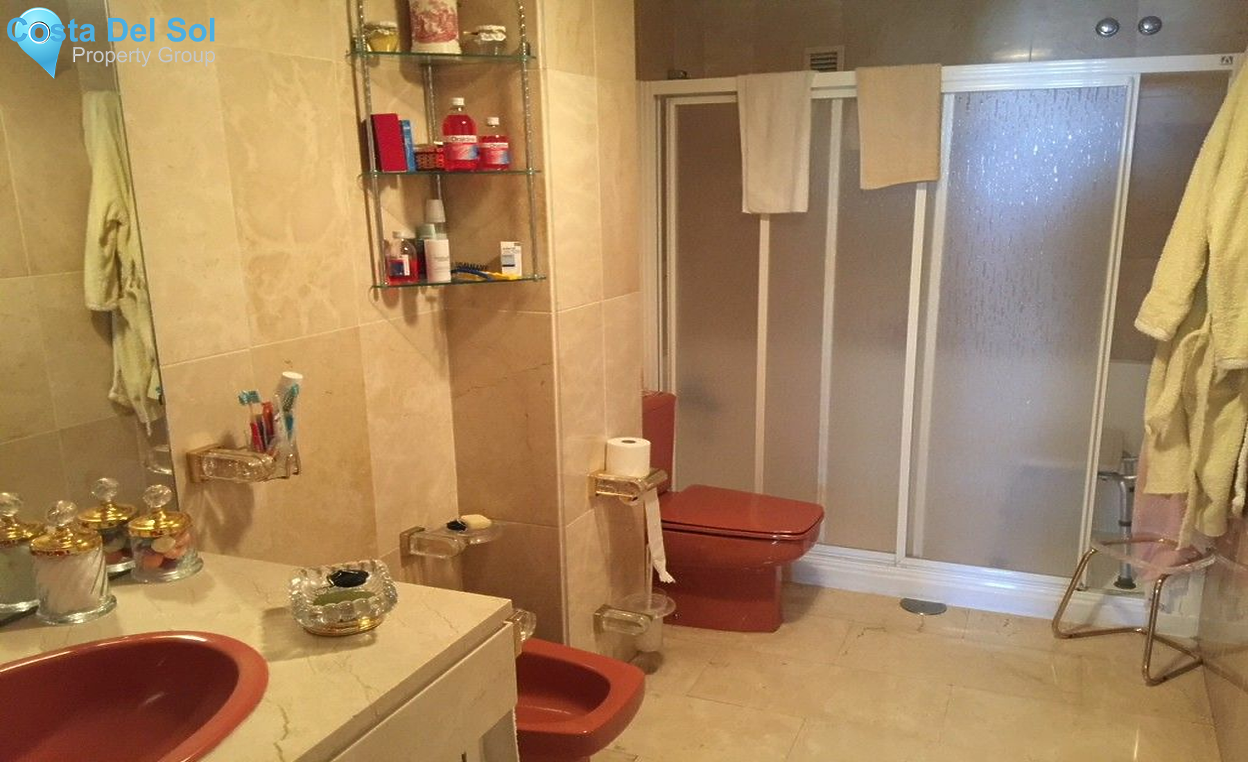 Ground Floor Apartment in Estepona-1189310