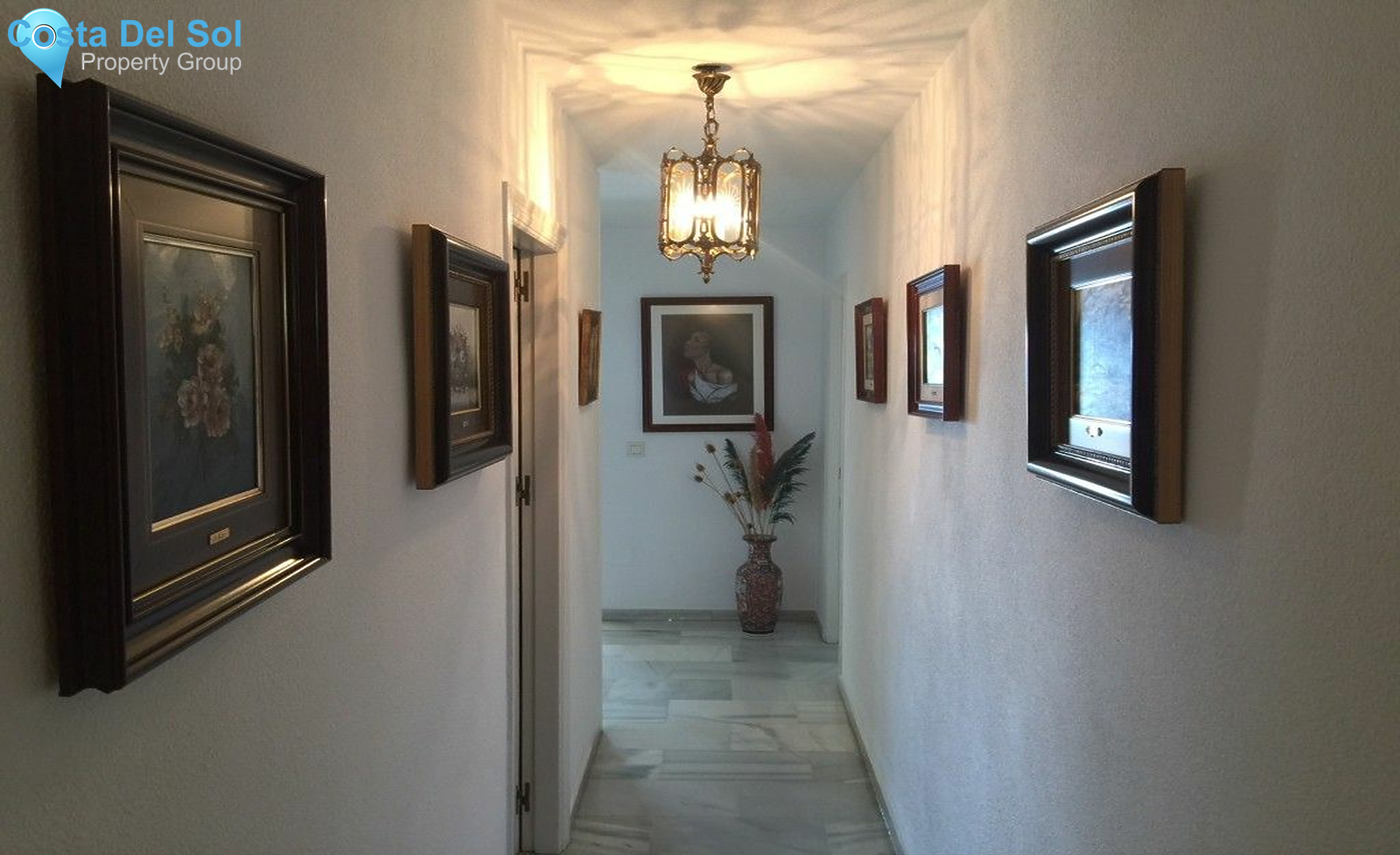 Ground Floor Apartment in Estepona-1189312