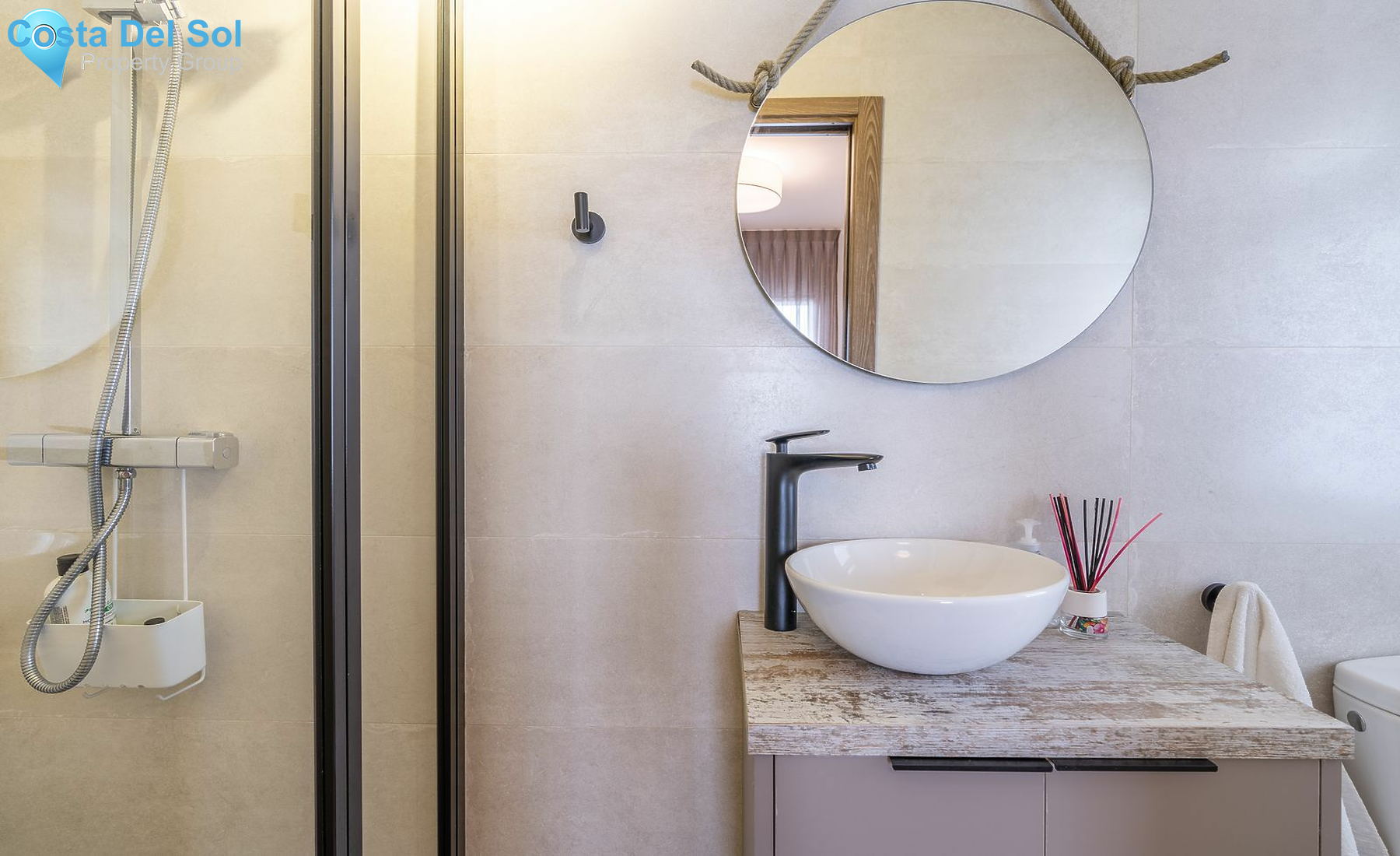 Ground Floor Apartment in Estepona-1417976