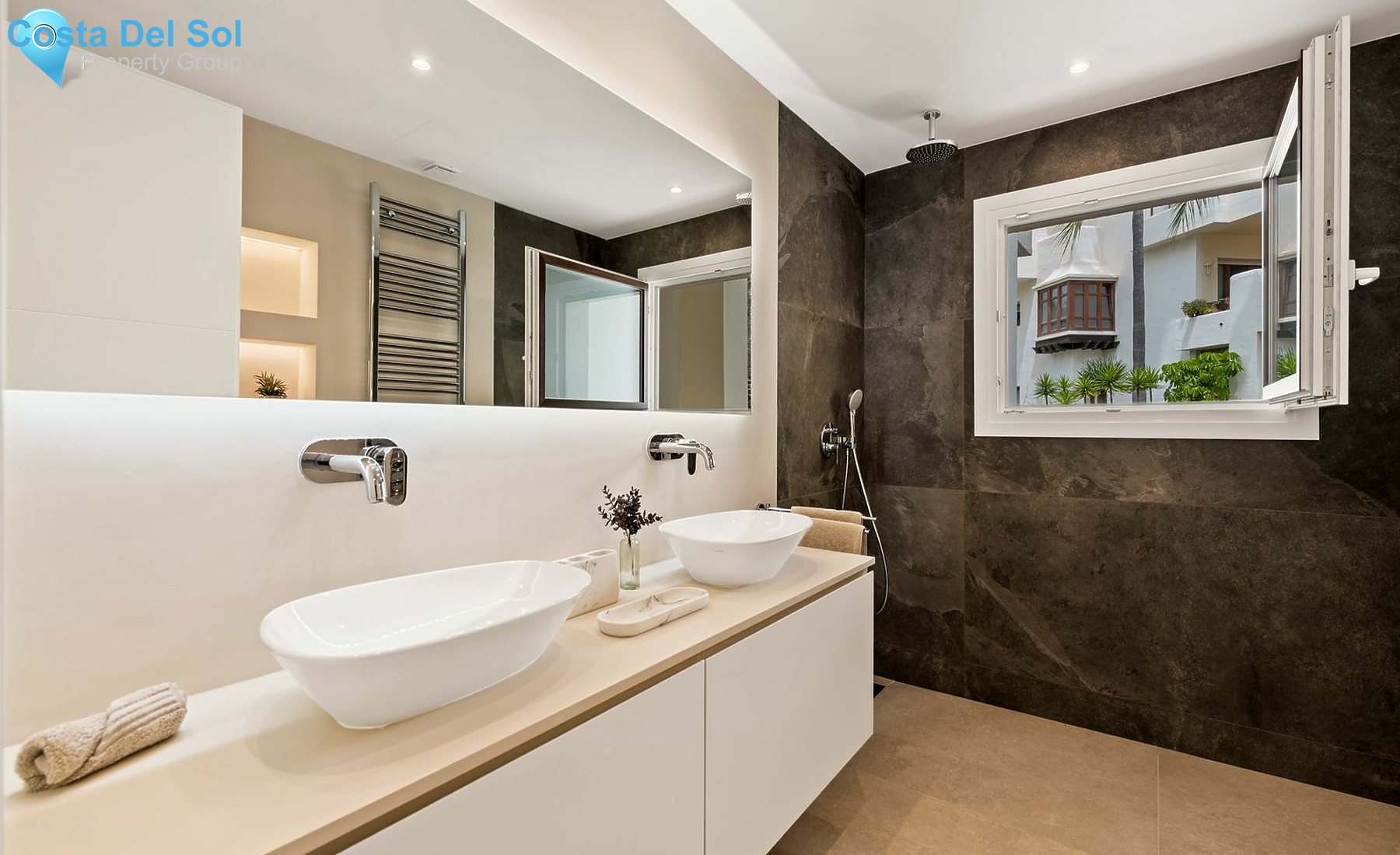 Ground Floor Apartment in New Golden Mile-1442235