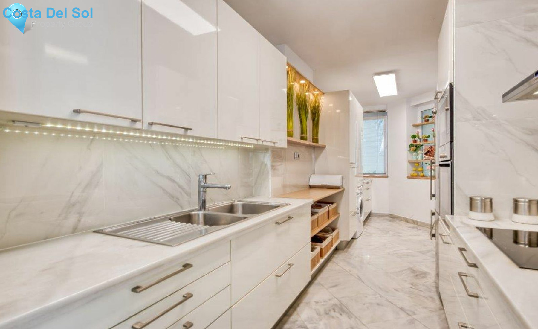 Ground Floor Apartment in Marbella-1208471
