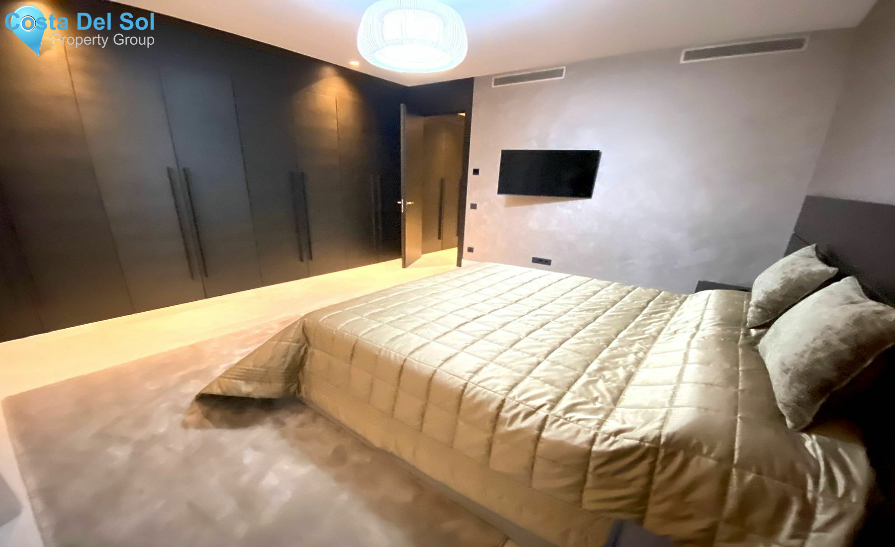 Ground Floor Apartment in Marbella-1430152