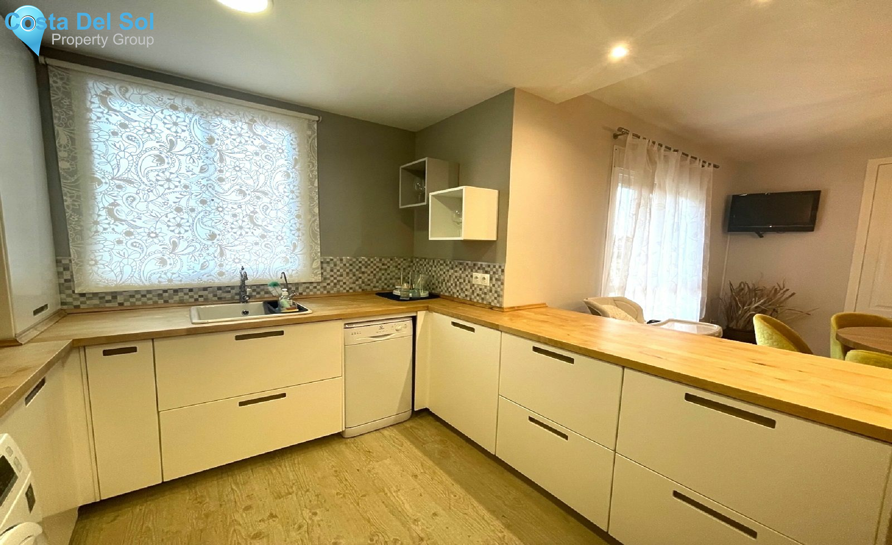 Ground Floor Apartment in Mijas Costa-1189617